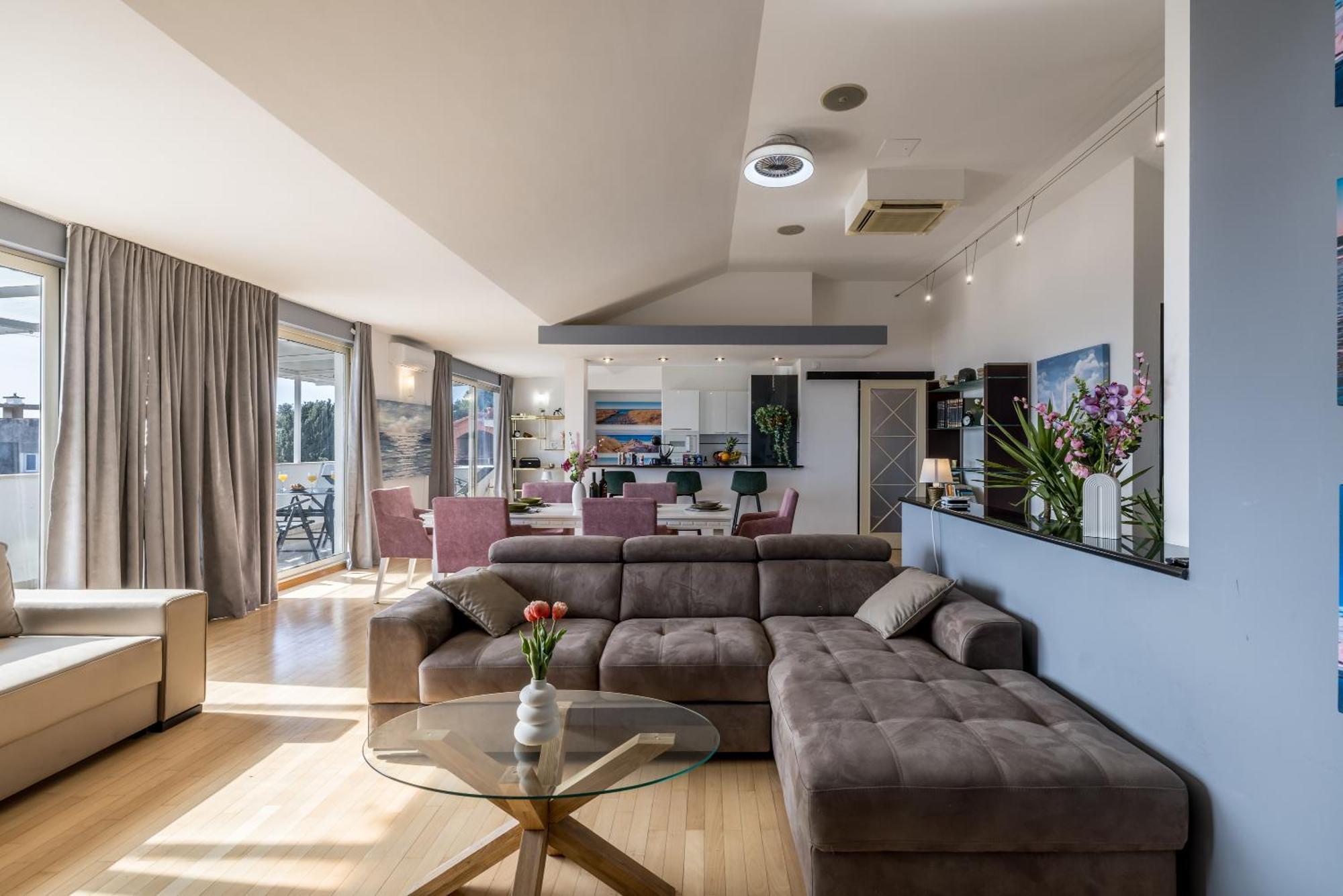 Urban Utopia Penthouse With Private Parking 스플리트 외부 사진